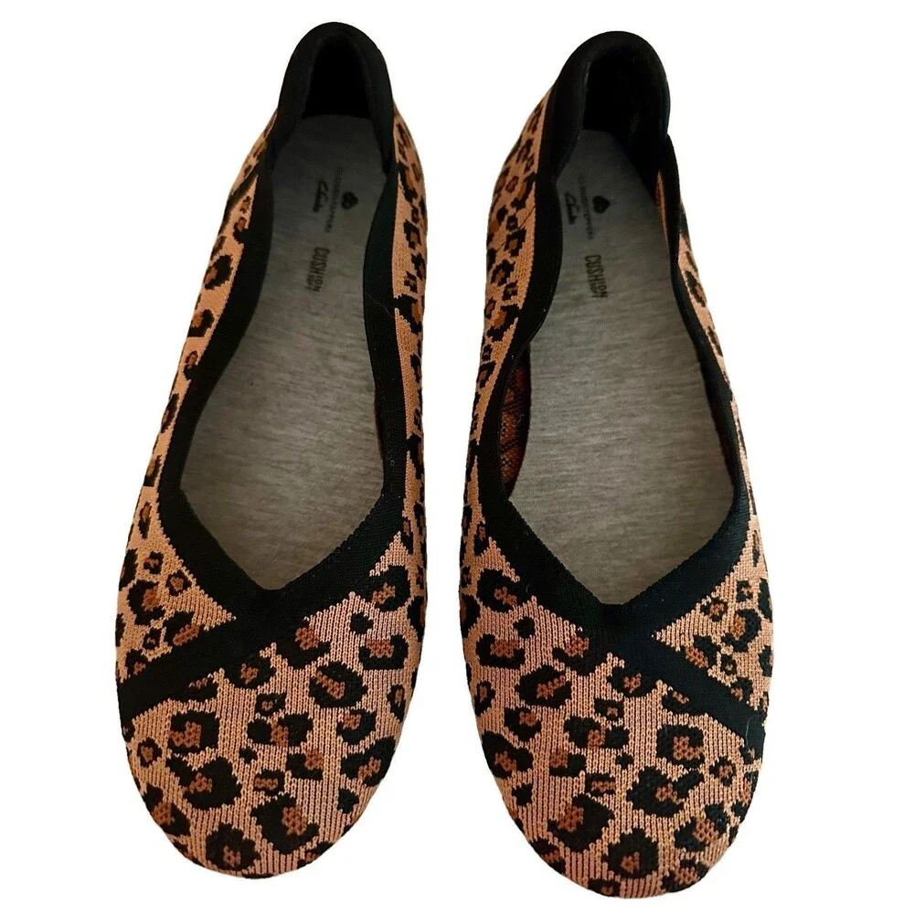 Women’s Cloudsteppers by Clarks Animal Print Stretch Flats Shoes Size 10